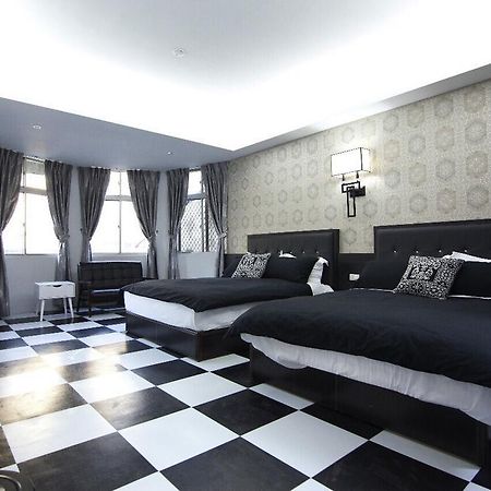 Hotel Chao Daily Rent Tainan Exterior foto