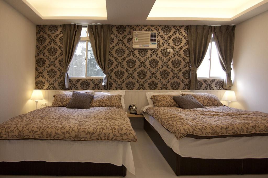 Hotel Chao Daily Rent Tainan Exterior foto